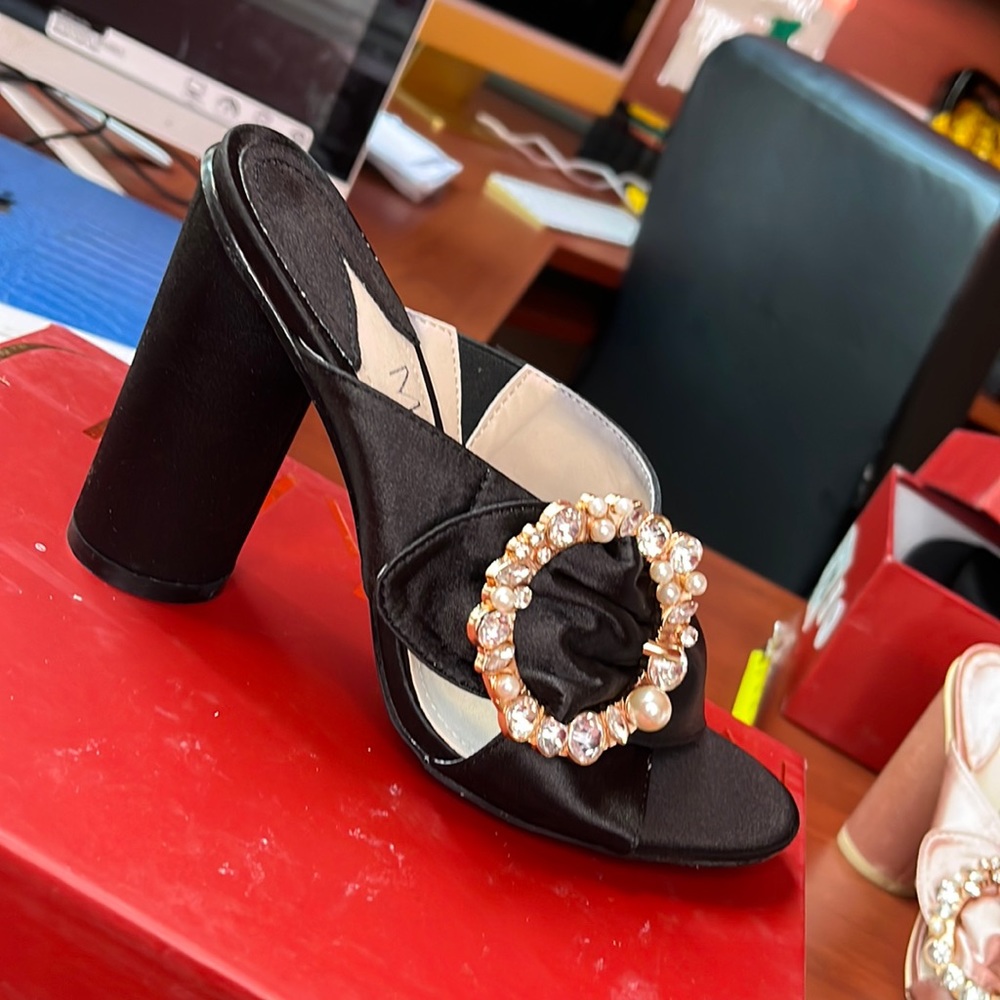 Black slide on heels with crystals